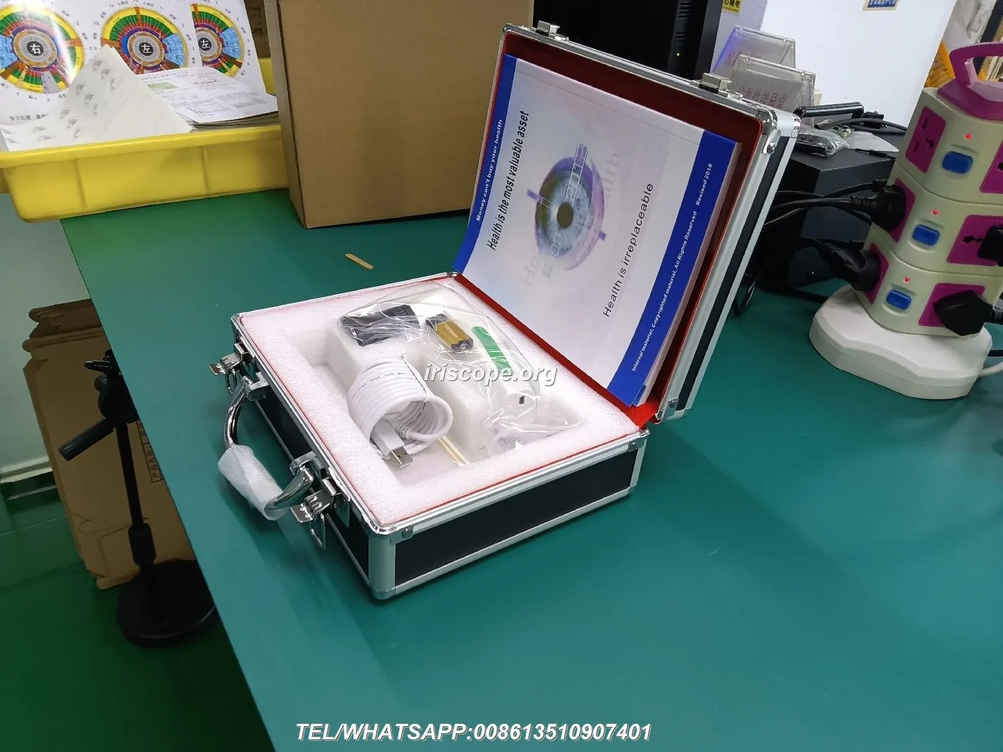 How integrative wellness centres in Australia pick a reliable iridology camera wholesaler — 00001.JPG
